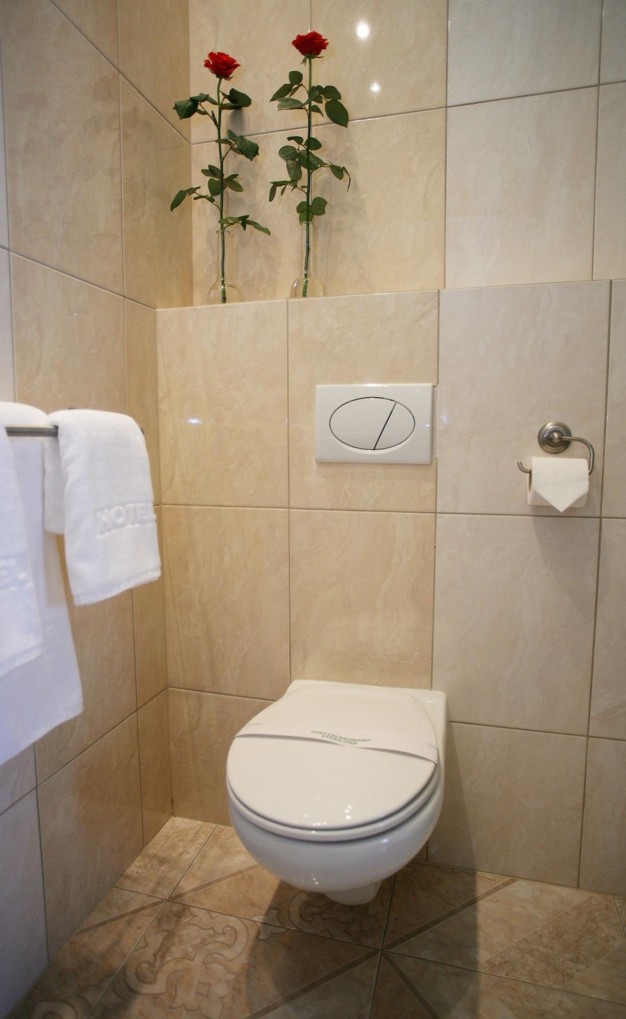 Aparthotel Globus Kraków Bagian luar foto