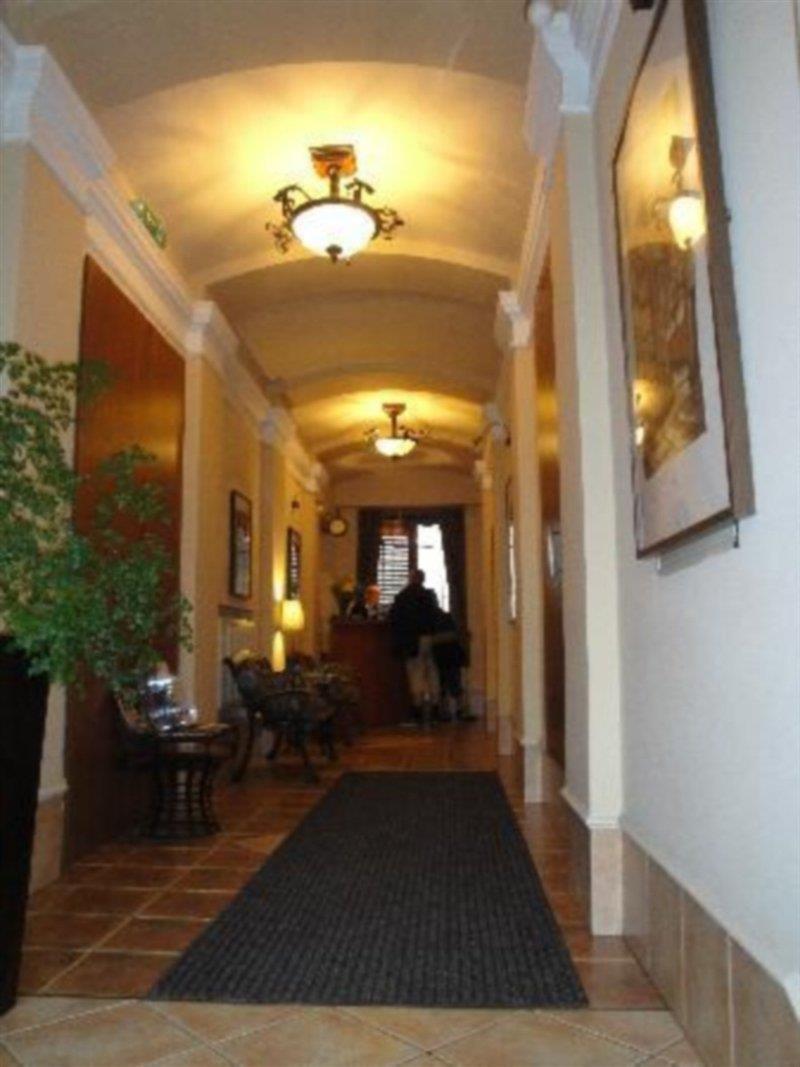 Aparthotel Globus Kraków Bagian luar foto